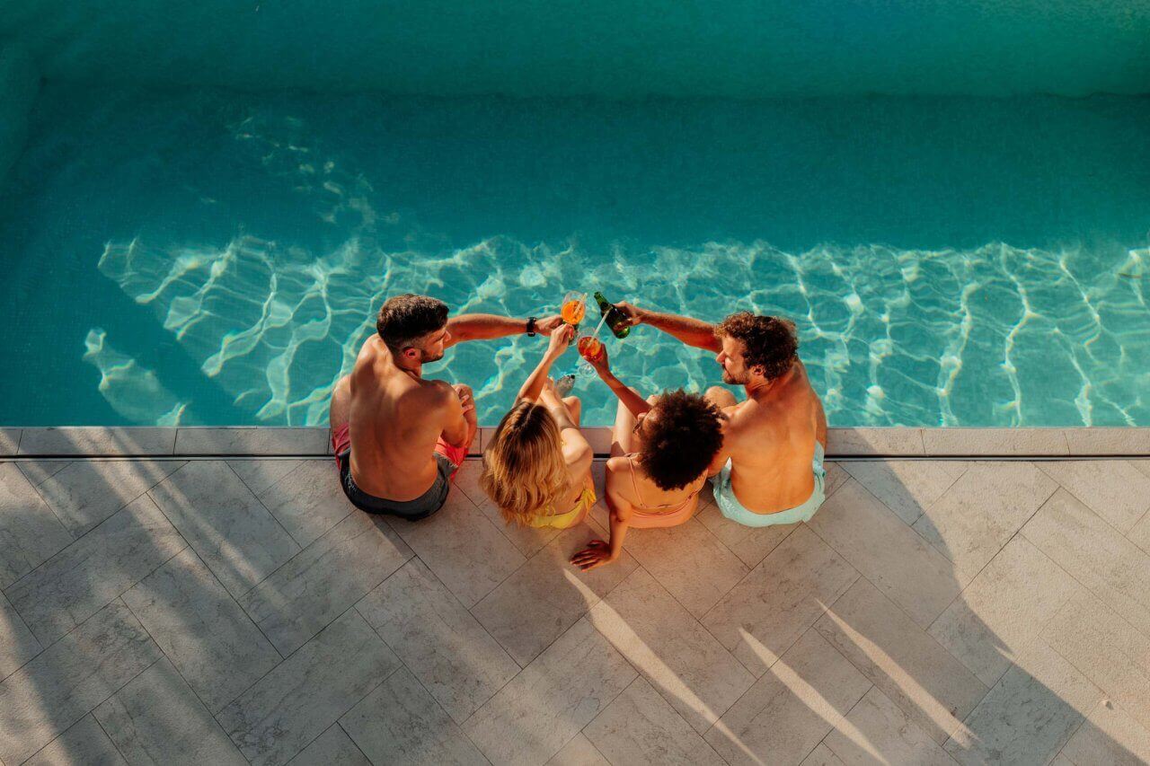 the winslow fort myers poolside fun drinks